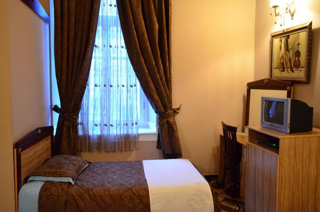 Antik Hotel Эдирне Экстерьер фото